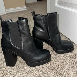 Gianni Bini Black Platform Block Heel Ankle Boots